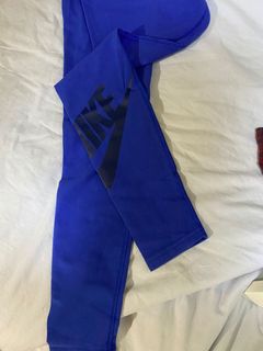 （分類：）位於 。 由 cleaningouthercloset 提交（商品編號 1030946477，圖片 1）。簡介： 。