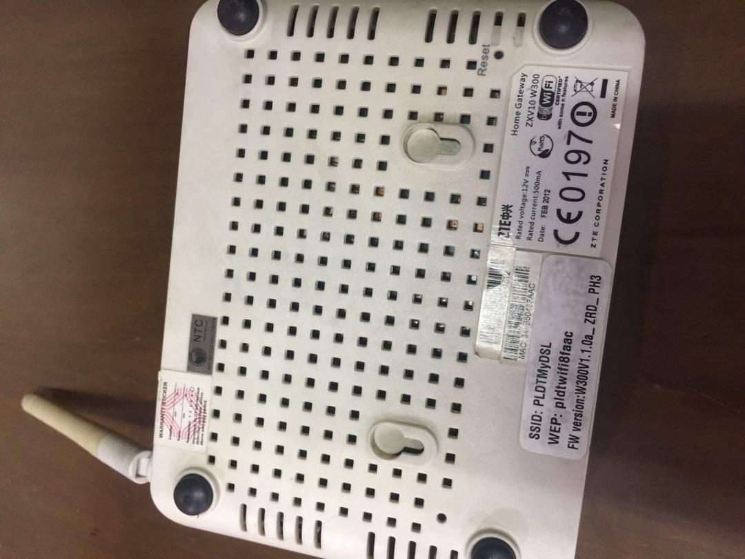 PLDT wifi router (Category: Networking) located in Pasay City. Submitted by lego_room (Listing ID 210487376, Image 3). Description: PLDT wifi router -no box -with adapter -used for 10 months only then kept in drawer -in excellent working condition reason for selling: bought a new router with longer range .