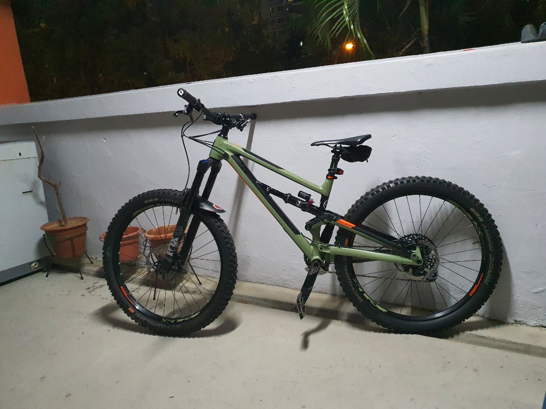 Siskiu n9 bekas top