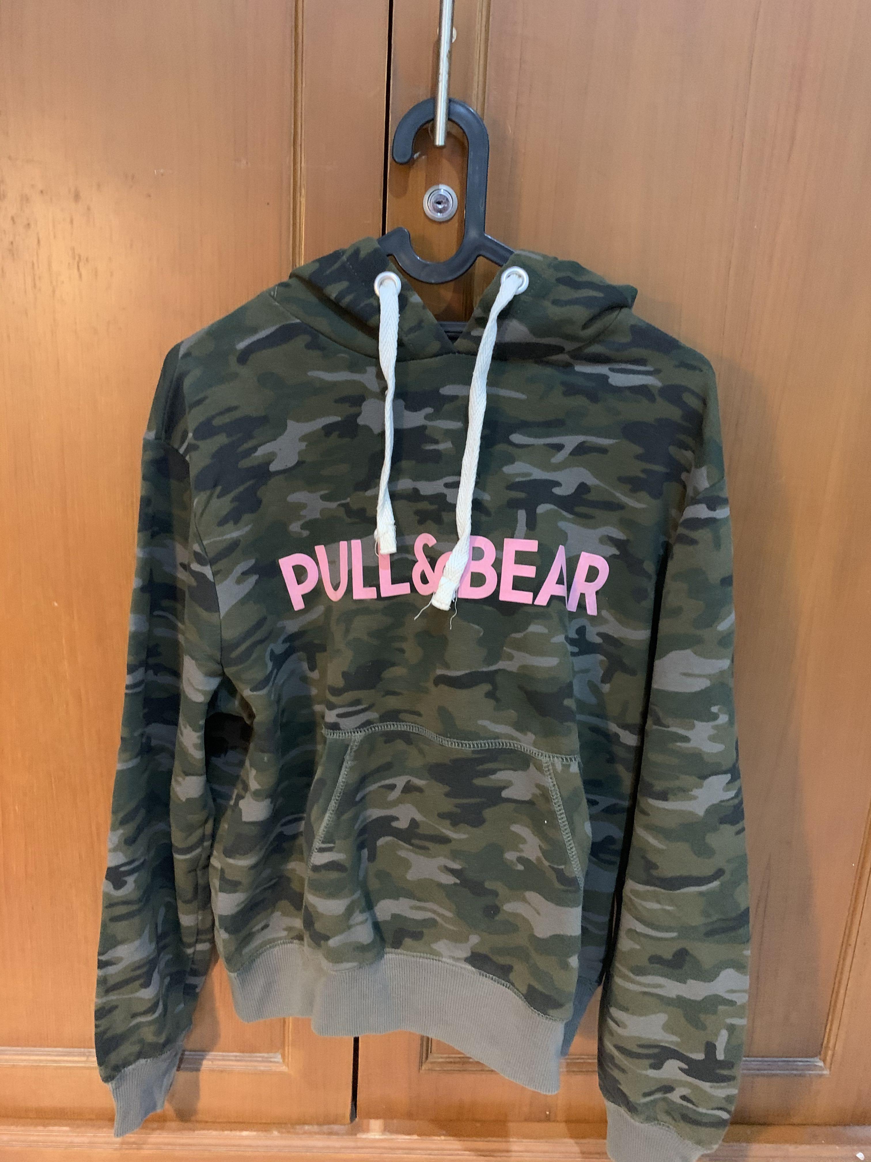 Pull Bear Hoodie Paradise League Army Pink