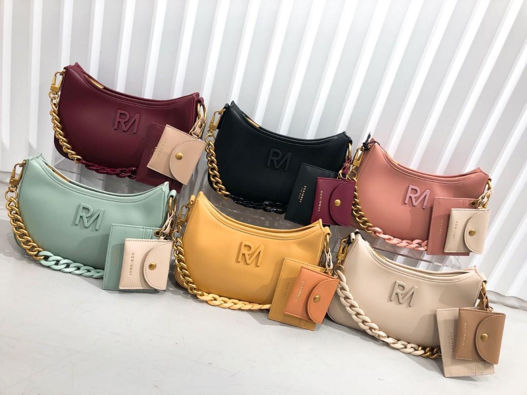 Robinmay Carnival Crossbody Bag 嘉年华斜背包 Women S Fashion Bags Wallets On Carousell