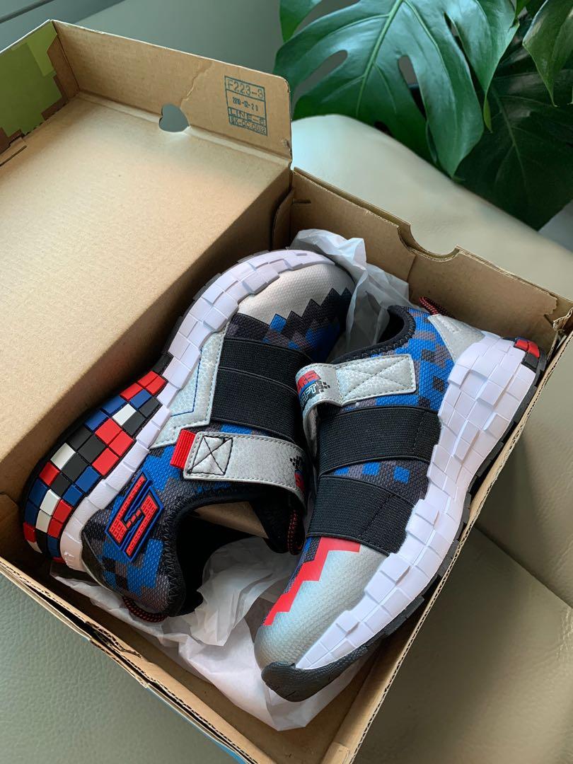 skechers grå memory foam