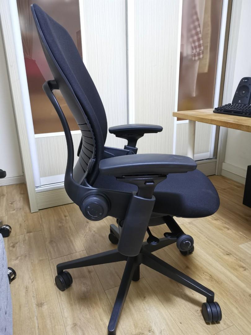 Steelcase leap v2 best sale gaming