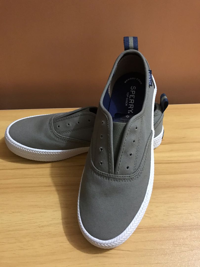 sperry laceless sneakers