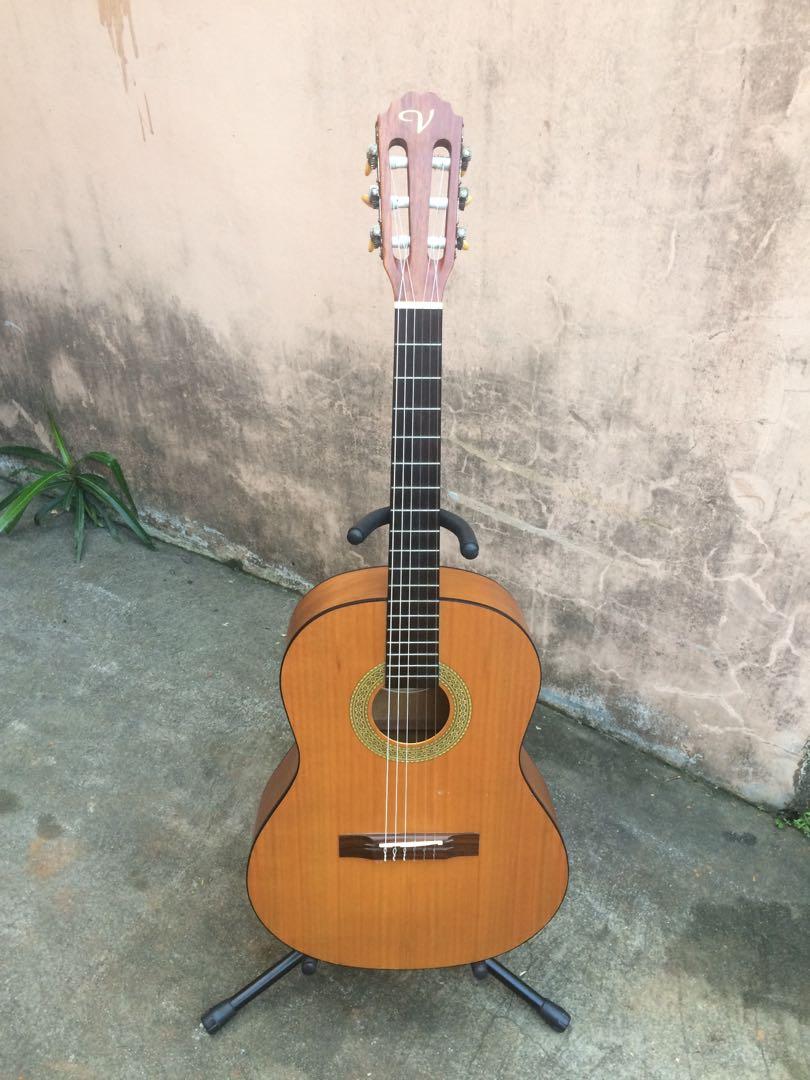 Vantage classical sale guitar
