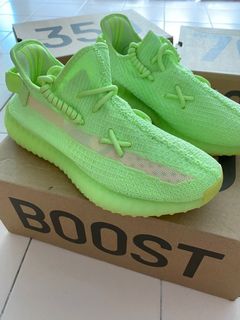 Are They Worth $250?!?!? Yeezy Quantum Basketball 'Barium.