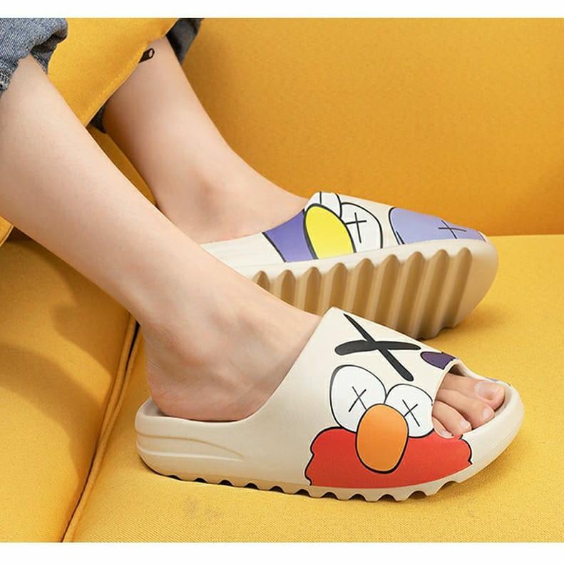 yeezy flip flops womens