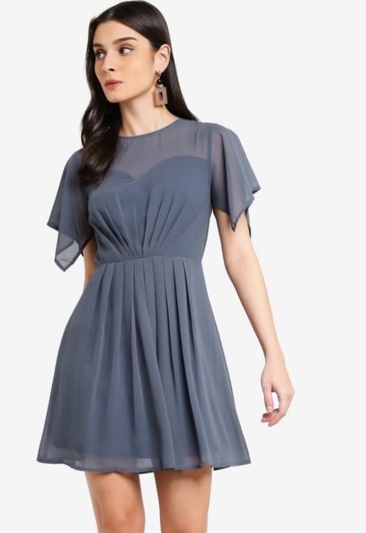 Handkerchief sleeves clearance