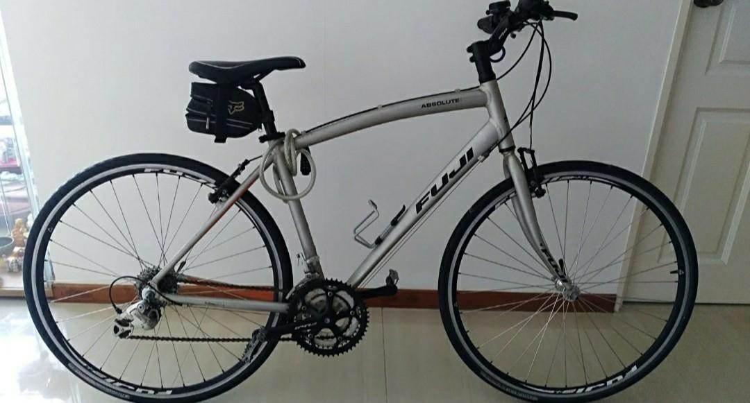 2012 Fuji Absolute 3.0 INTL Hybrid Sports Equipment Bicycles