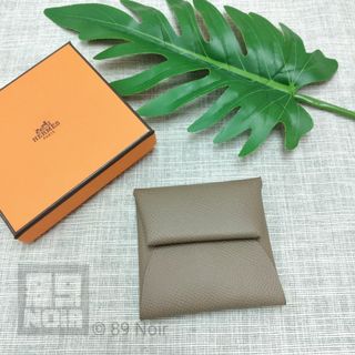 （分類：）位於 。 由 89noir 提交（商品編號 1031056415，圖片 1）。簡介： 。