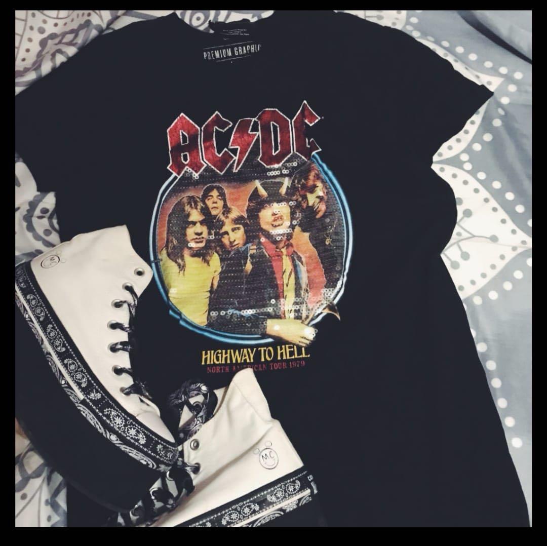 Deal Free Shipping If Bought 2 Or More Items Acdc Band Tee Top Women S Fashion Clothes Tops On Carousell