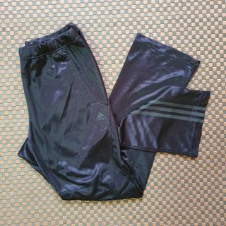 (Category: ) located in . Submitted by tmfairuz (Listing ID 1031142183, Image 1). Description: .