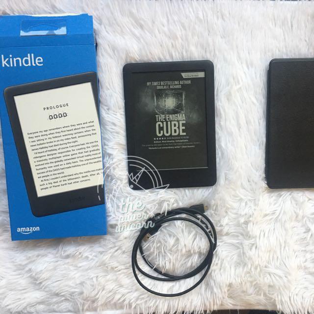 All new Kindle with built in back light LIKE NEW (Category: Office & Business Technology) located in Tacloban City. Submitted by kesstrel (Listing ID 1031042640, Image 1). Description: Bought May 2020 brand new from Amazon I can include an Amazon invoice - with built in backlight - 4 GB of storage - with box - Excellent condition (only used 2-3 times) RFS: Too busy to read.
