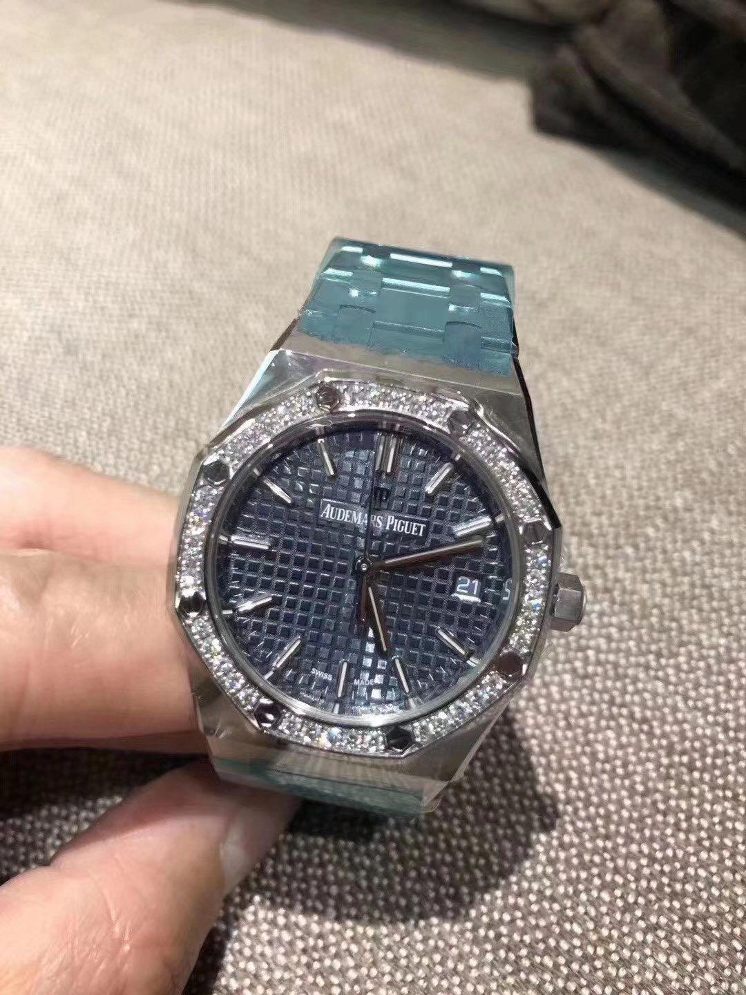 AP Audemars Piguet ROYAL OAK BLUE 34mm