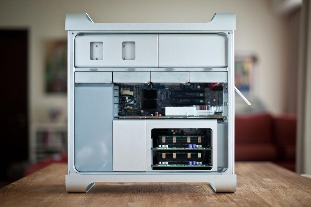 Apple Mac Pro Max Spec Possible Ram Upgrade Option Available Intel Xeon 12 Core Intel Xeon 8 Core Cinema Display 16gb 32gb 64gb Memory Nvme Sshd Studio Display Emac Imac Pro Emmc