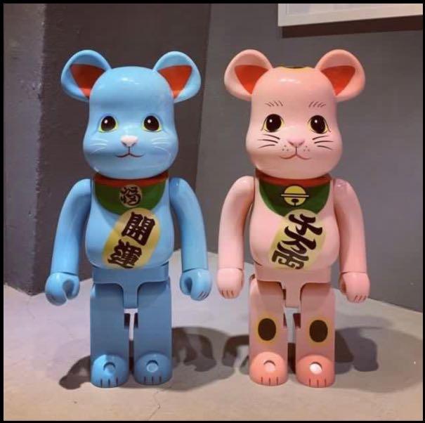 Bearbrick 1000 招財貓夜光藍色gid 玩具 遊戲類 玩具 Carousell