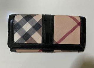 (Category: ) located in . Submitted by angel878 (Listing ID 1031184580, Image 1). Description: .