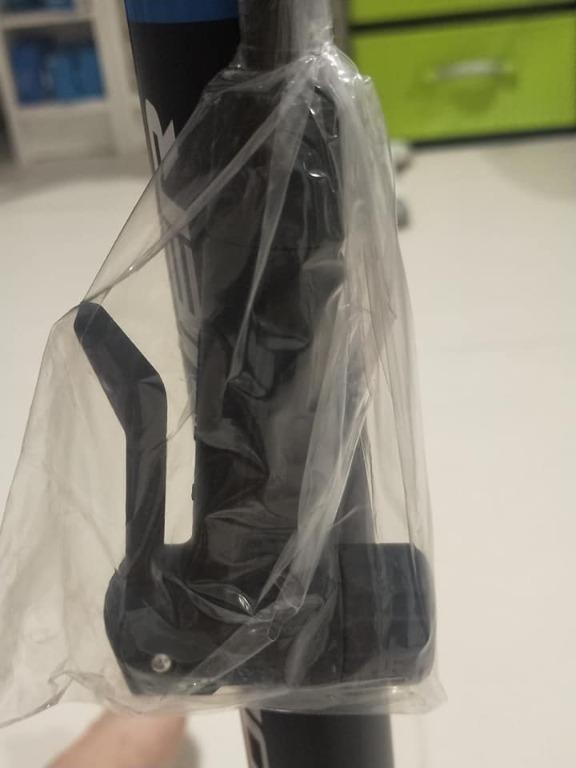 Giant Control Tower 3 Floor Pump 160 PSI, Sports Equipment, Bicycles