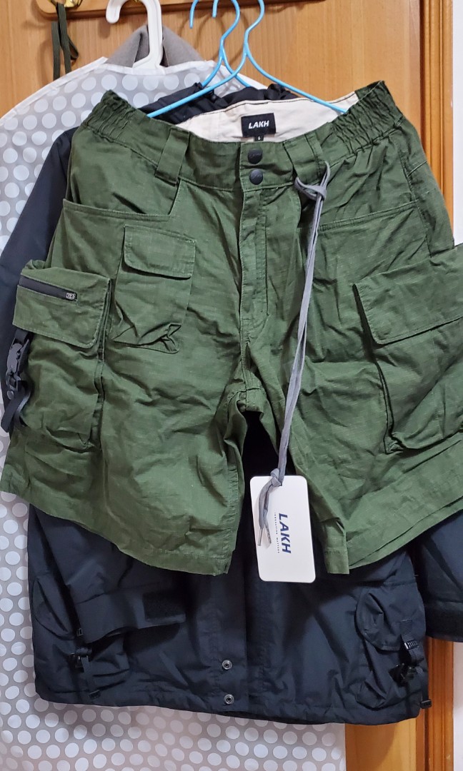 Lakh ten shop pockets cargo shorts