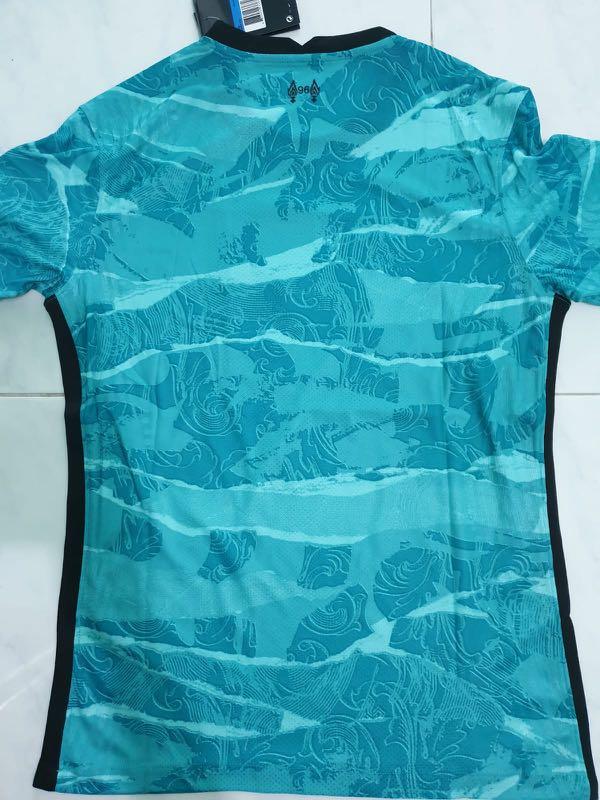 liverpool mens vapor kit