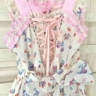 （分類：）位於 。 由 evaaabee 提交（商品編號 1031079257，圖片 1）。簡介： 。