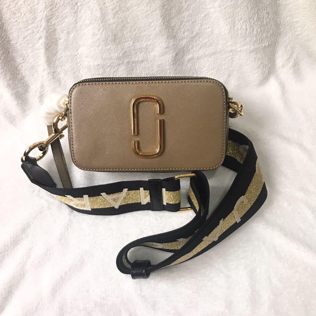 Marc Jacobs Snapshot bag, Luxury, Bags & Wallets on Carousell