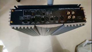 （分類：）位於 。 由 petercaraux 提交（商品編號 1031085391，圖片 1）。簡介： 。