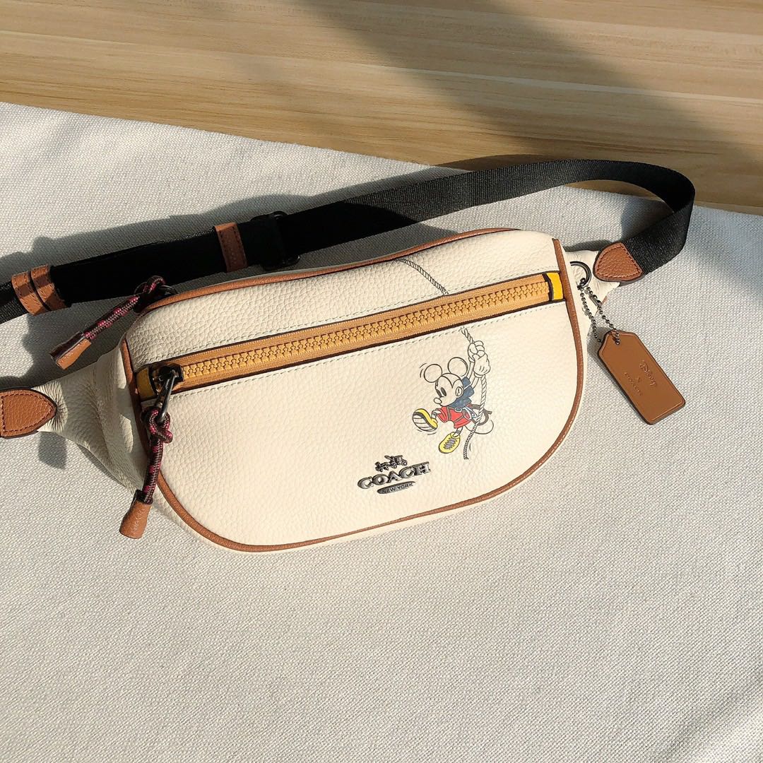 Coach disney best sale fanny pack