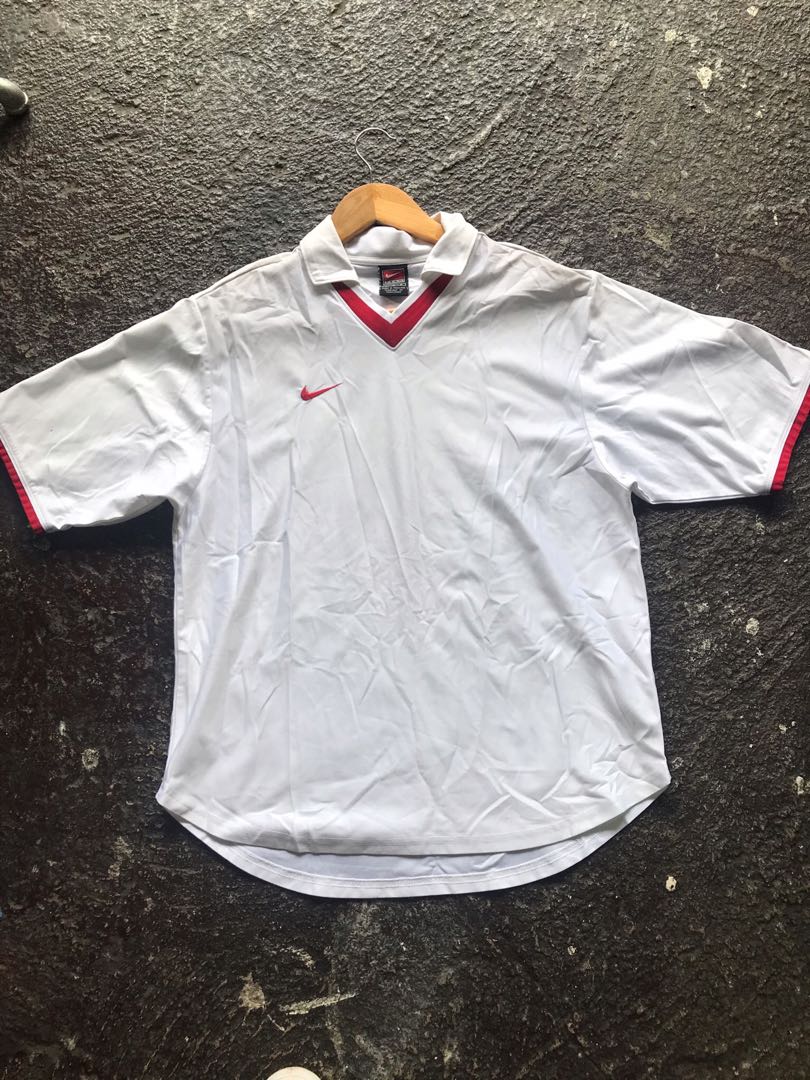 nike vintage polo