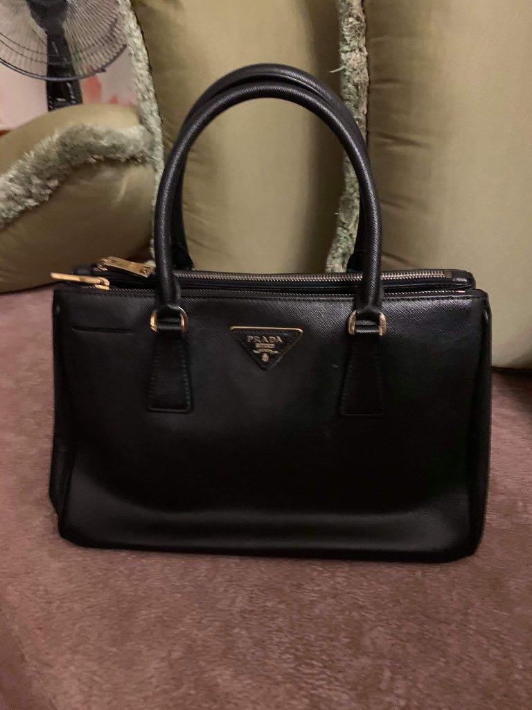 prada bag box