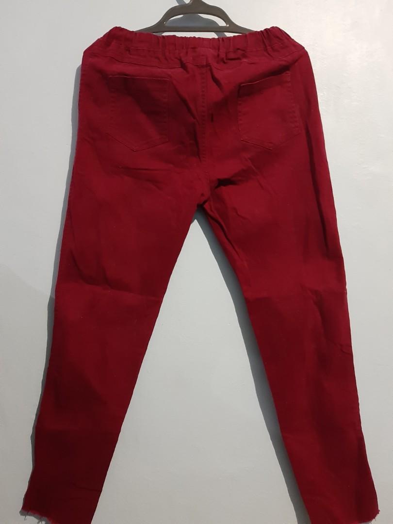 jeans with red