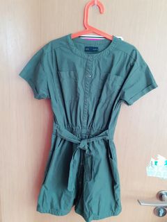 (Category: ) located in . Submitted by preloved_goods (Listing ID 1031042958, Image 1). Description: .