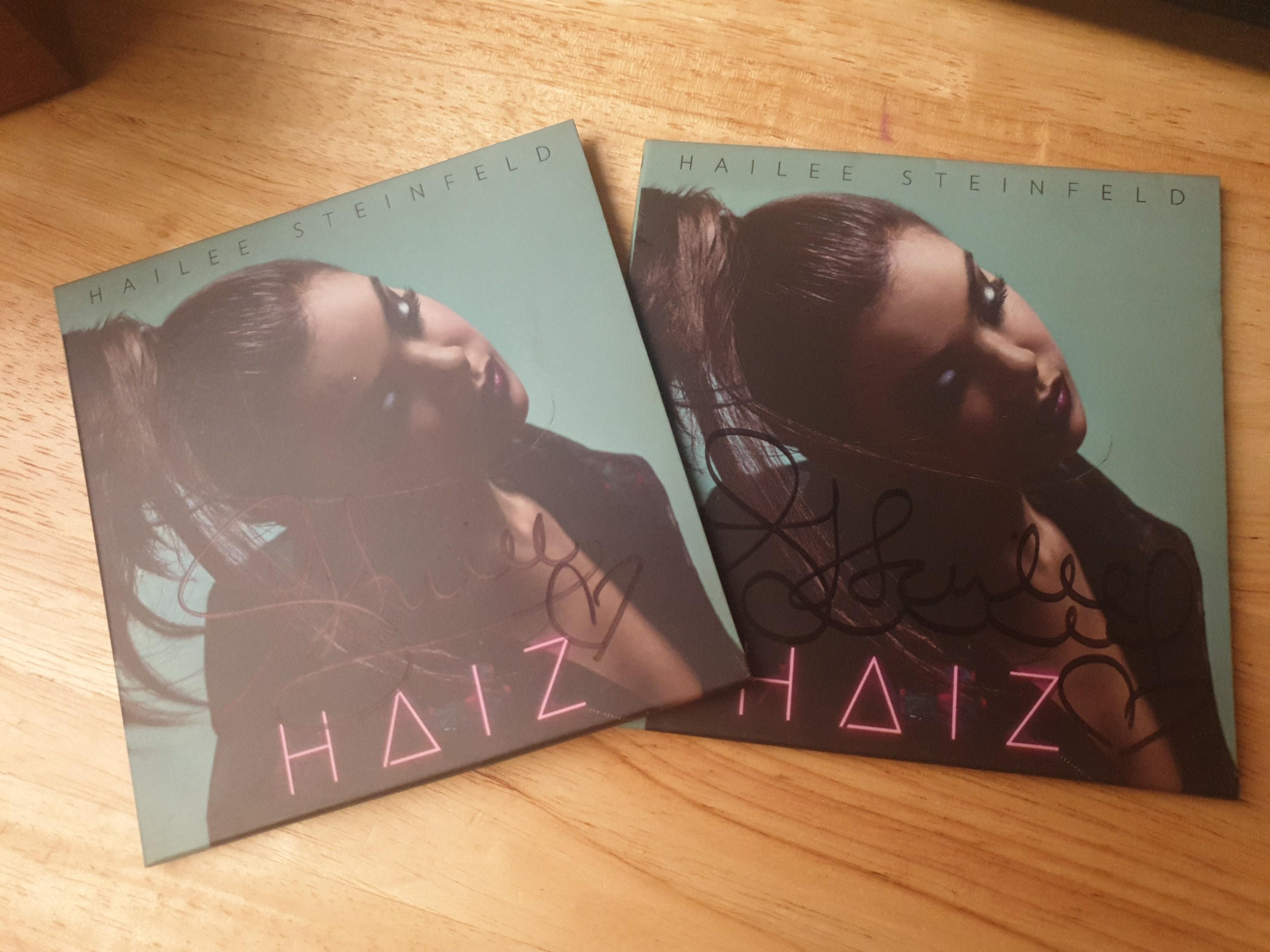 SIGNED ALBUM] HAIZ by Hailee Steinfeld, Hobbies & Toys, Music ...