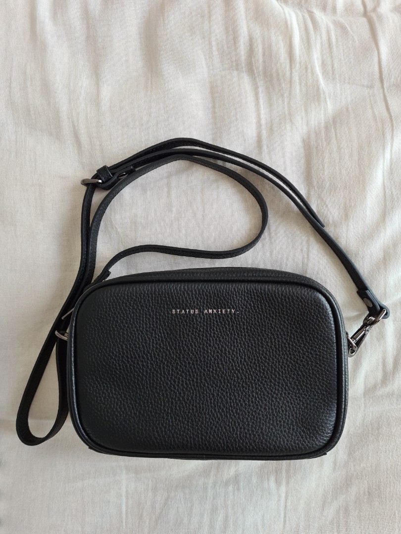 Status Anxiety Plunder Bag (Black), Women's Fashion, Bags & Wallets