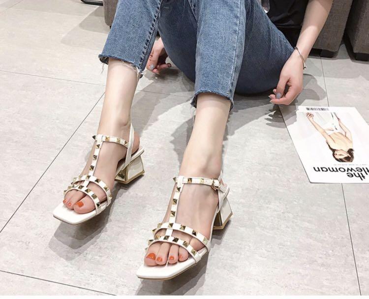Chunky studded heels shop