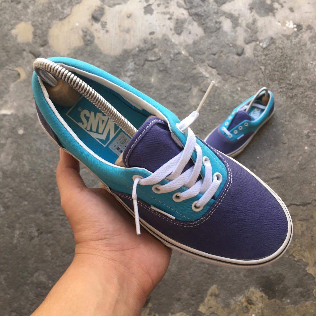 vans cyan