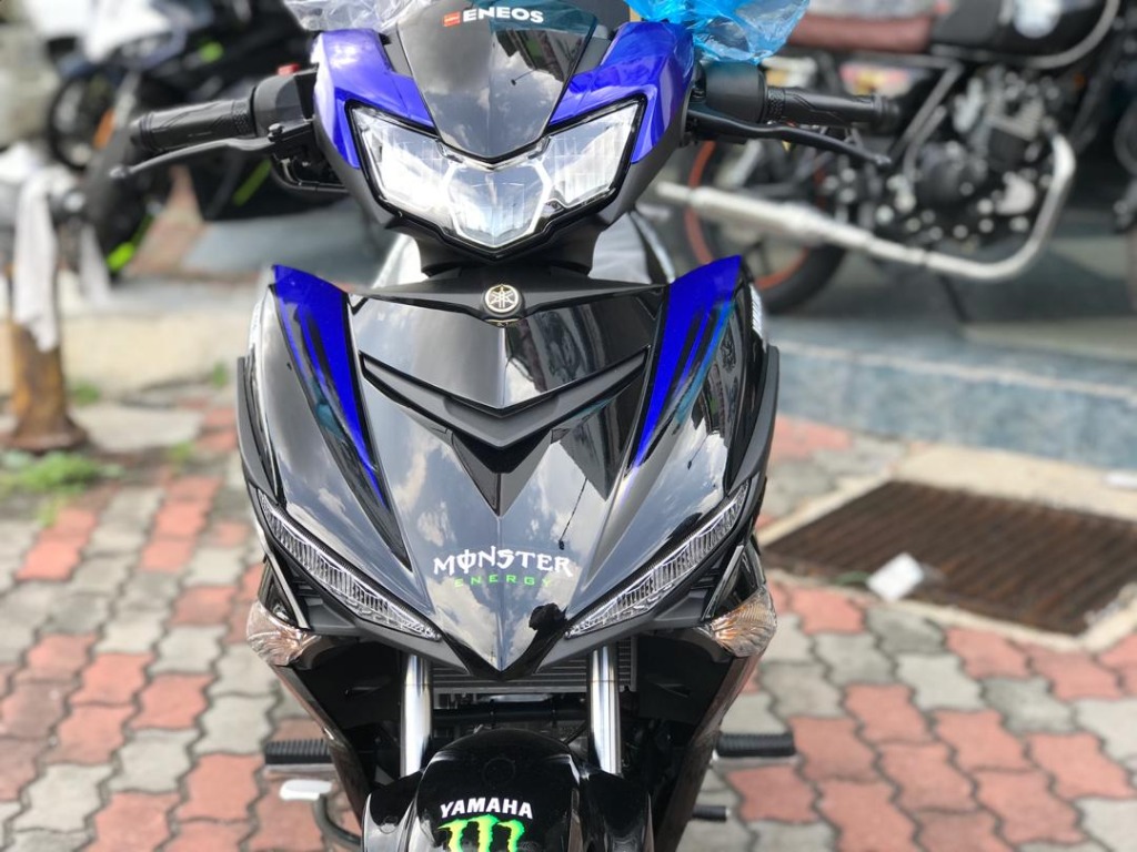 2020 Yamaha Y15zr Monster Gp Edition Limited Unit Only Cash Loan Available Motorbikes On Carousell