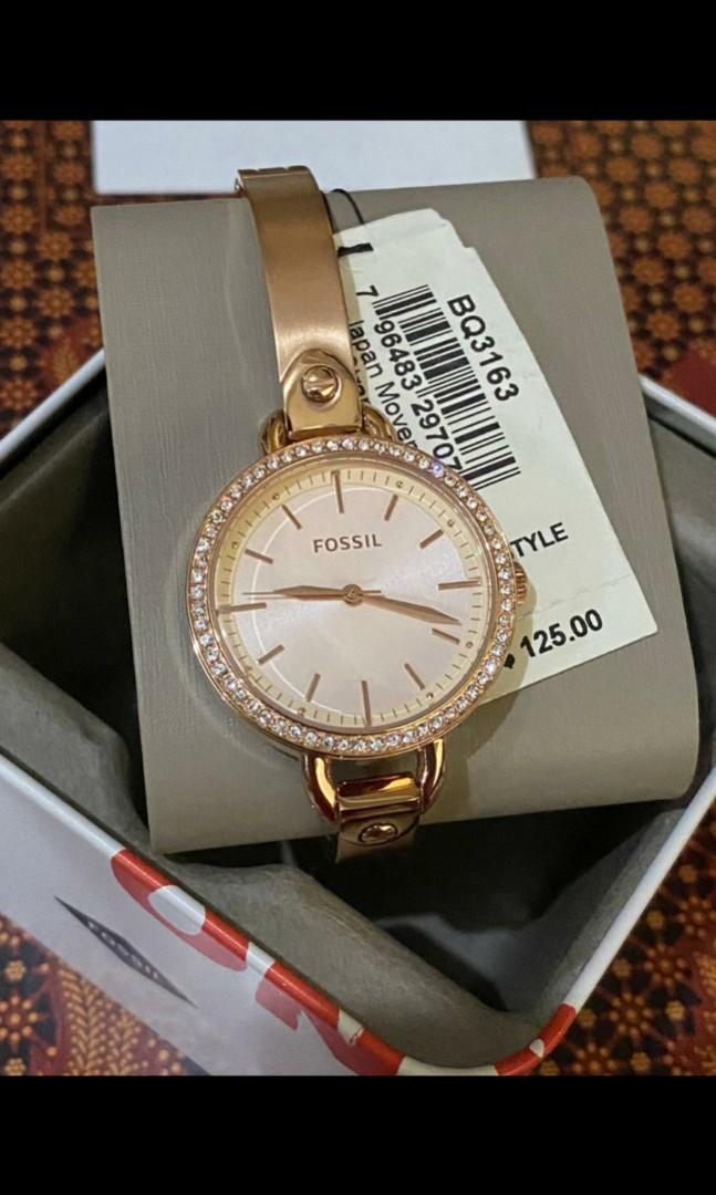 akhirbulan jam tangan Fossil wanita 