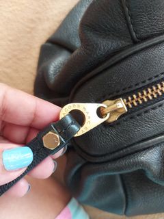 (Category: ) located in . Submitted by shegotit (Listing ID 1031358625, Image 1). Description: .