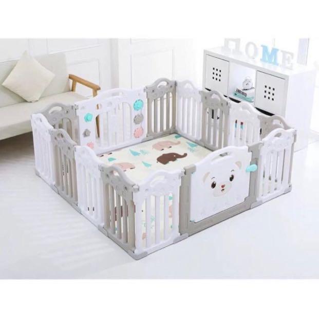 grey and white playpen