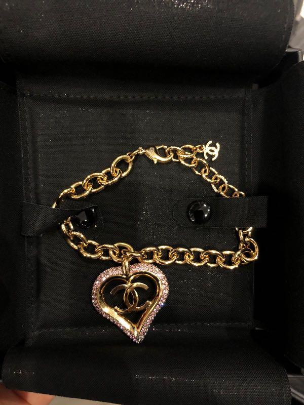 Promo BNIB Chanel heart bracelet