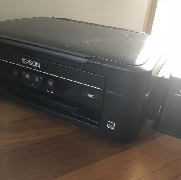 Epson Printer (Category: Printers, Scanners & Copiers) located in Singapore. Submitted by jhemajems (Listing ID 1031407541, Image 1). Description: Need to change the ink pipes that's why selling cheap.