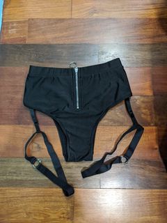 (Category: ) located in . Submitted by ft_sell (Listing ID 1031351257, Image 1). Description: .