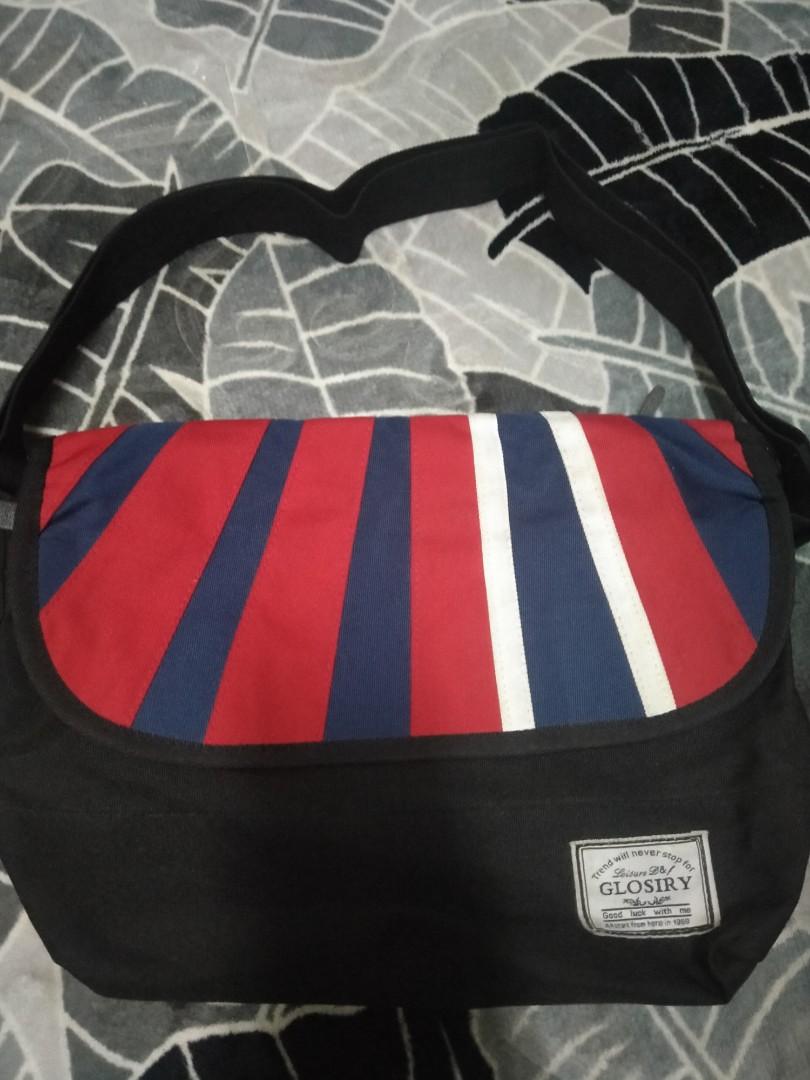glosiry sling bag