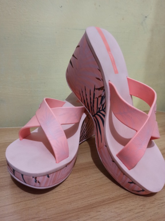 Ipanema lipstick wedge shop