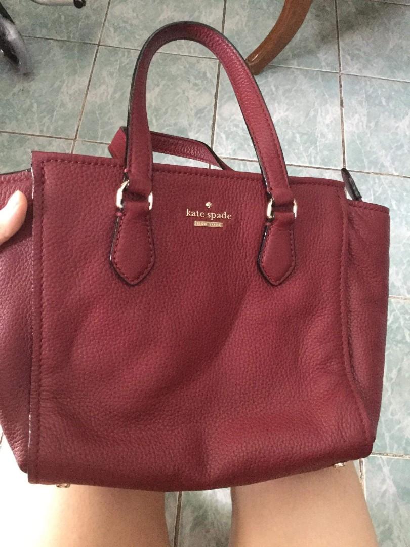 Kate Spade Jackson Street Small Hayden Bag (Category: Tote Bags) located in Cainta. Submitted by cookie8186 (Listing ID 1031400613, Image 3). Description: Authentic, unused and just stored in the closet. Bought at Duty Free King Power Thailand. With dust bag. Meet-up: Sta Lucia, Ayala Feliz, SM East Ortigas, SM Masinag only. Mura na ☺.