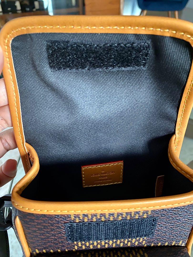 Louis Vuitton x Nigo messenger bag, 男裝, 袋, 小袋- Carousell