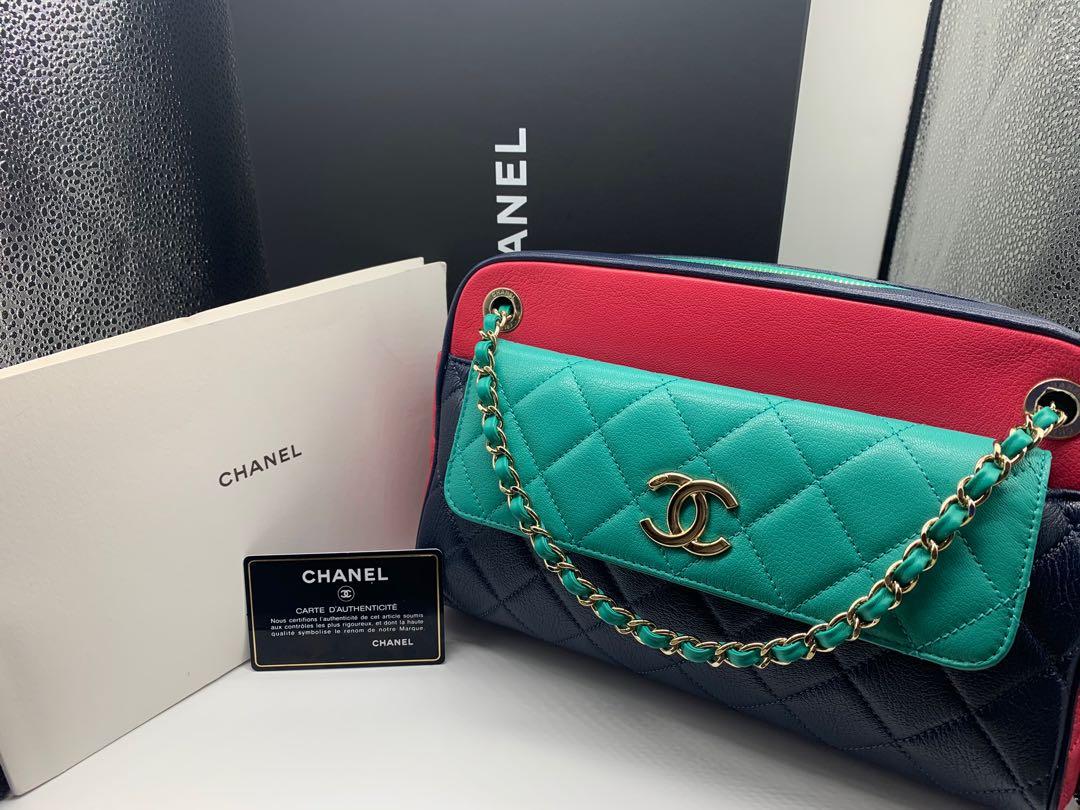 Limited Edition - Chanel Camera Bag 2020, 名牌, 手袋及銀包- Carousell