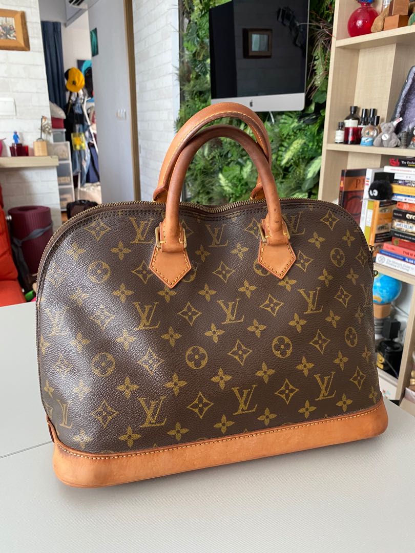 Louis Vuitton vintage Alma bag, Women's Fashion, Bags & Wallets