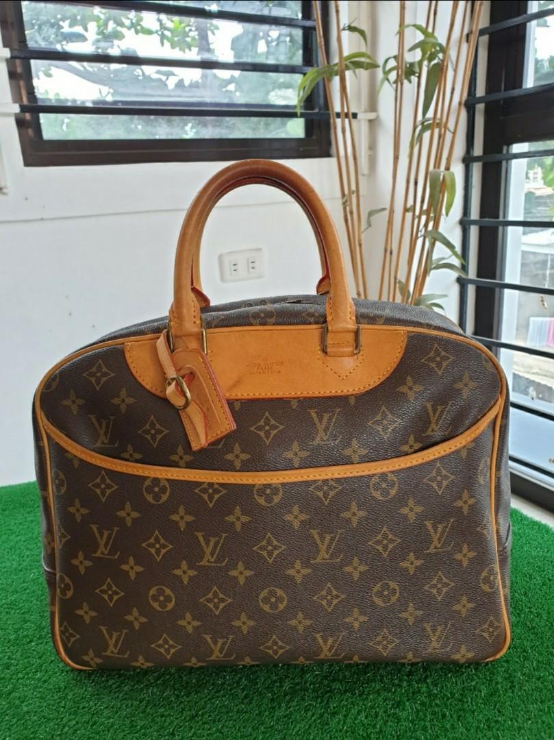 LV monogram deauville with date code, Luxury, Bags & Wallets on Carousell
